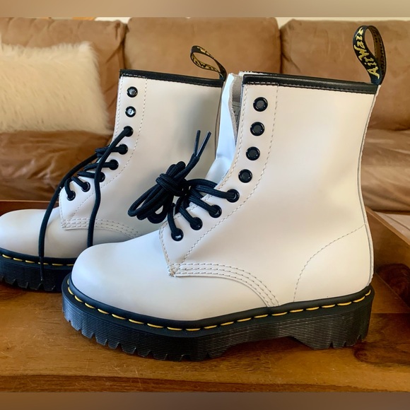 DR. MARTENS White Matte Leather Lace Up Boots - Picture 1 of 9